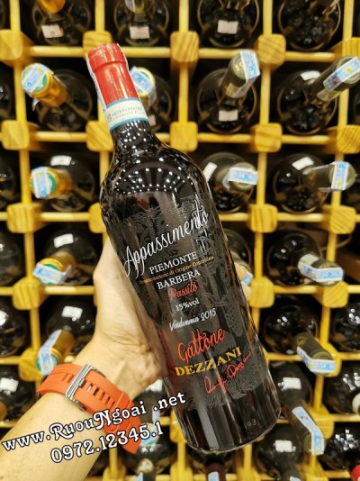 Rượu vang Appassimento Gattone Dezzani